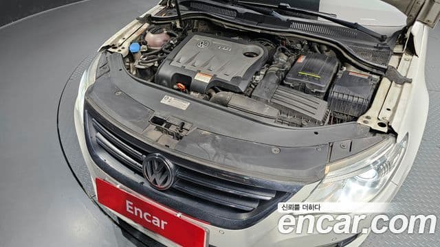 Volkswagen CC 2.0 TDI BlueMotion, 2012 6