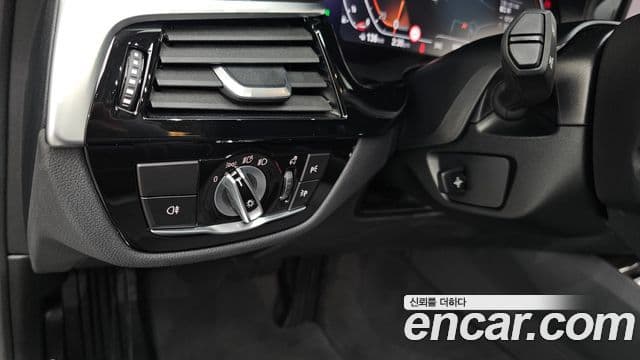 BMW 5시리즈 (G30) Luxury, 2022 18