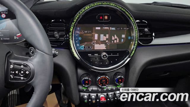 Mini Cooper S 3세대, 2024 16