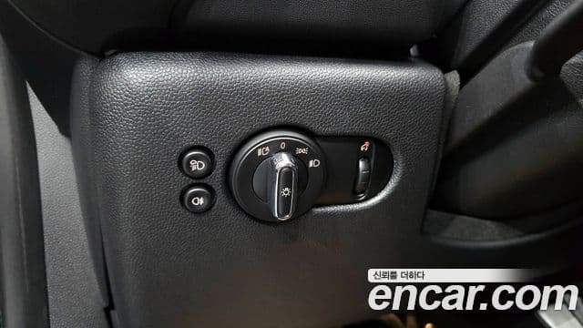 Mini Cooper S 3세대, 2024 17