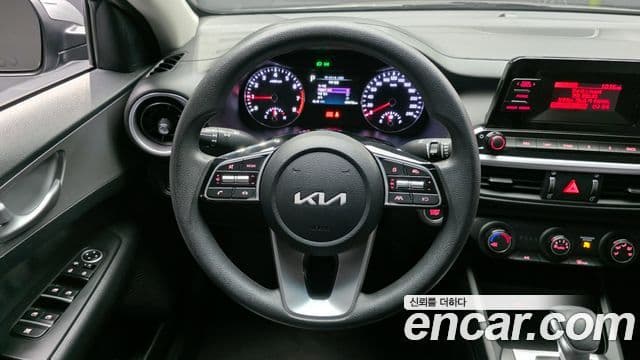 Kia The / новый New K3 2세대 Trendy, 2022 13