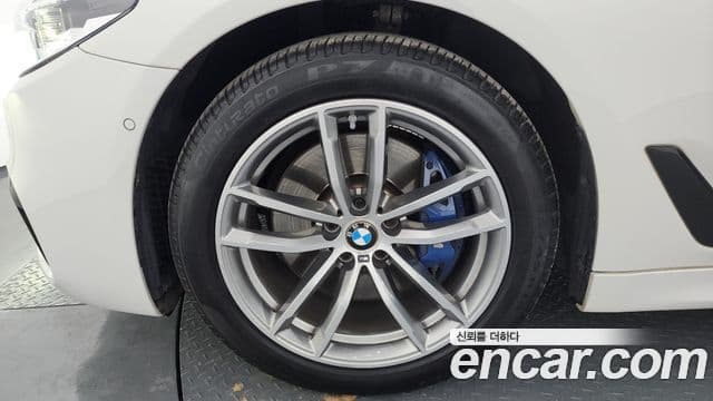 BMW 5시리즈 (G30) 530i M Sport, 2017 все фото