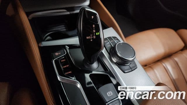 BMW 5시리즈 (G30) 530i M Sport, 2017 9