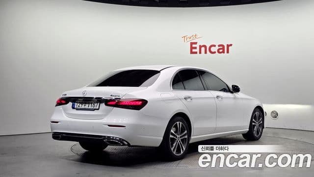 Mercedes-Benz E-класс W213 Avantgarde, 2021 2