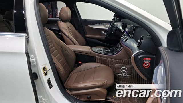 Mercedes-Benz E-класс W213 Avantgarde, 2021 12