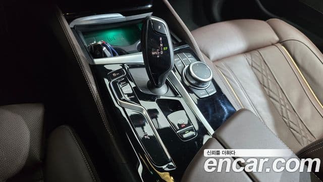 BMW 5시리즈 (G30) 530i M Sport, 2022 9