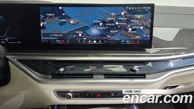 BMW X7 (G07) xDrive 40i M Sport 6인승, 2025 14