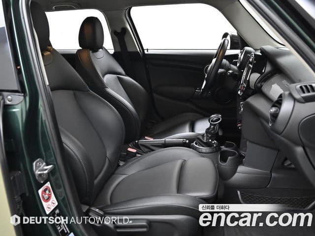 Mini Cooper D 3세대, 2016 7