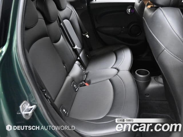 Mini Cooper D 3세대, 2016 8