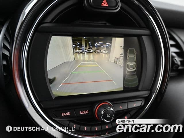 Mini Cooper D 3세대, 2016 15