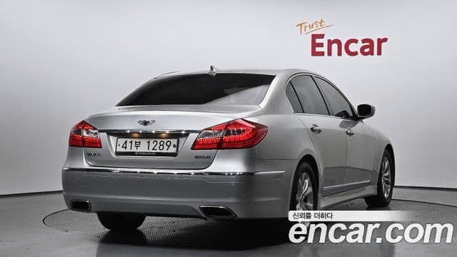 Hyundai Genesis Special, 2013 2