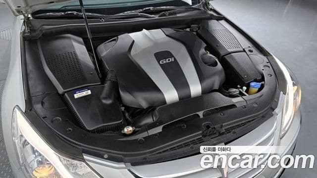 Hyundai Genesis Special, 2013 6