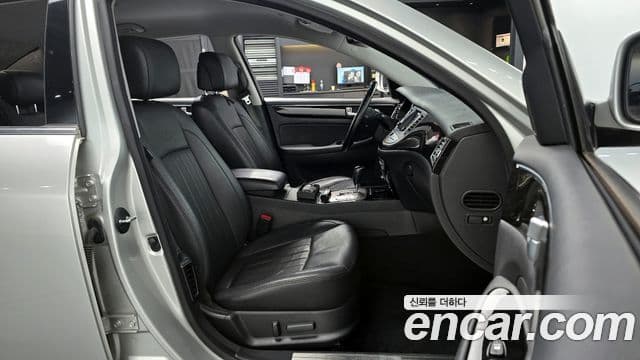 Hyundai Genesis Special, 2013 10