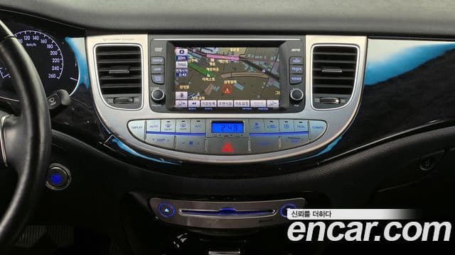 Hyundai Genesis Special, 2013 17