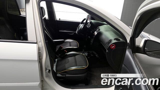 Kia 뉴모닝 люксовая версия Black Premium, 2010 11