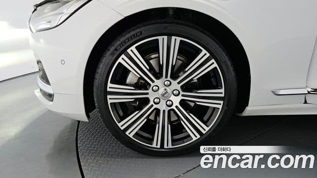 Volvo S90 B6 AWD Ultimate Bright, 2023 все фото