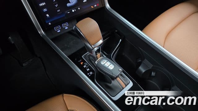 KG모빌리티(SsangYong) Torres T7, 2023 9