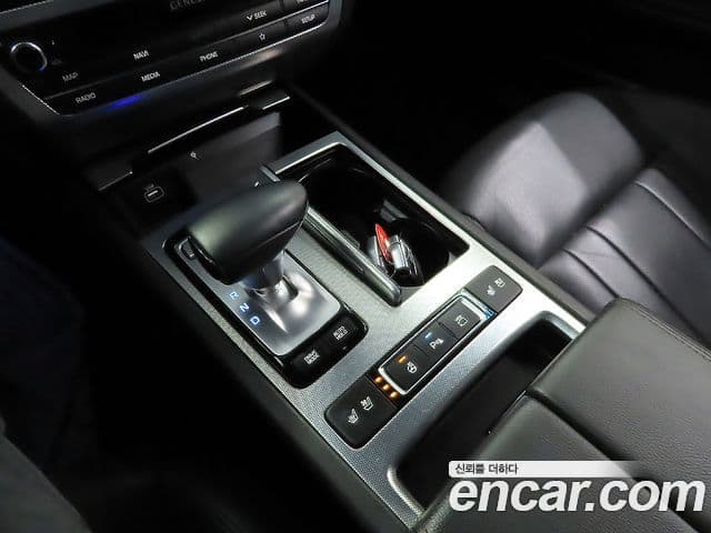 Genesis G80 Luxury, 2019 13