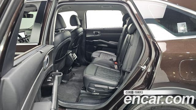 Kia Sorento 4세대 Signature, 2022 11