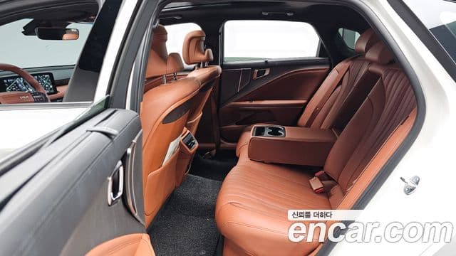 Kia The / новый New K8 гибрид Signature, 2025 12