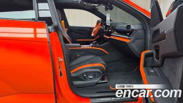 Lamborghini Urus 4.0 V8 SE, 2025 11