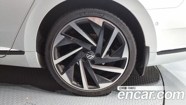 Volkswagen 아테온 2.0 TDI R-LINE 4모션, 2022 все фото