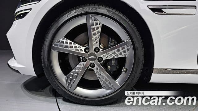 Genesis G80 (RG3) бензин 2.5 турбо 2WD, 2022 все фото