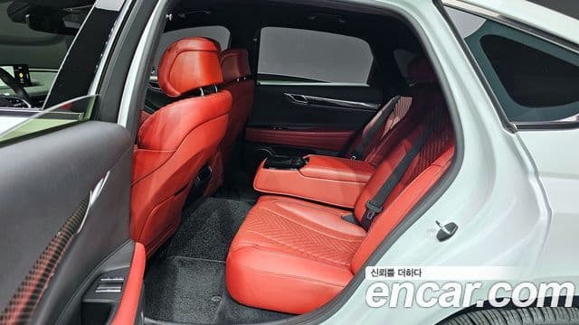 Genesis G80 (RG3) бензин 2.5 турбо 2WD, 2022 12