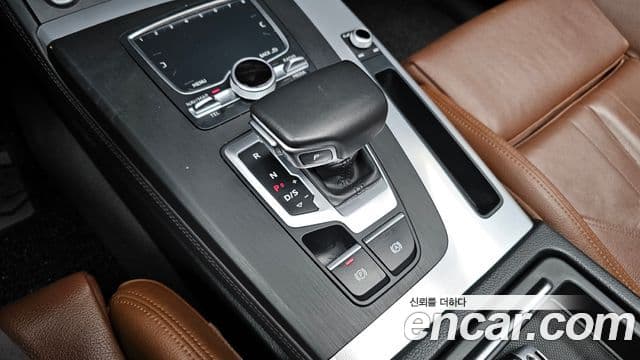 Audi Q5 (FY) Premium, 2020 9