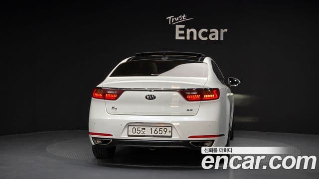 Kia All New K7 3.3 GDI Limited Plus, 2017 4