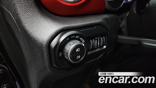 Jeep Wrangler (JL) 2.0 Rubicon 4도어, 2021 19
