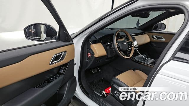 Land Rover Range Rover Velar 3.0 P400 Dynamic HSE, 2025 10