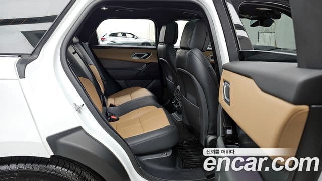 Land Rover Range Rover Velar 3.0 P400 Dynamic HSE, 2025 12