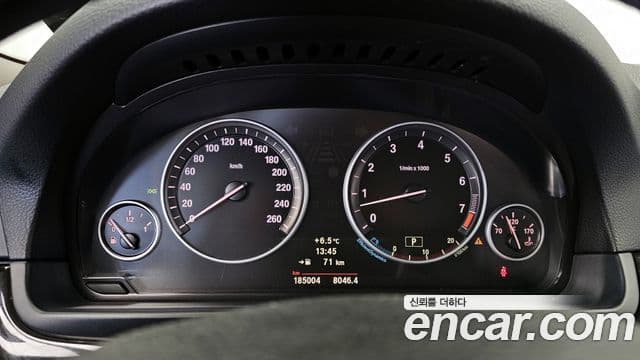 BMW 5시리즈 (F10), 2011 8