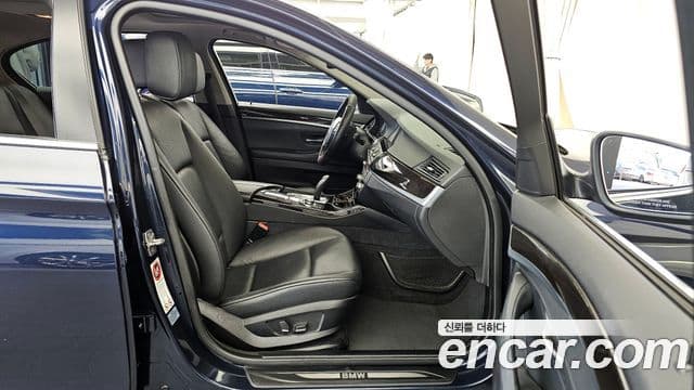 BMW 5시리즈 (F10), 2011 11