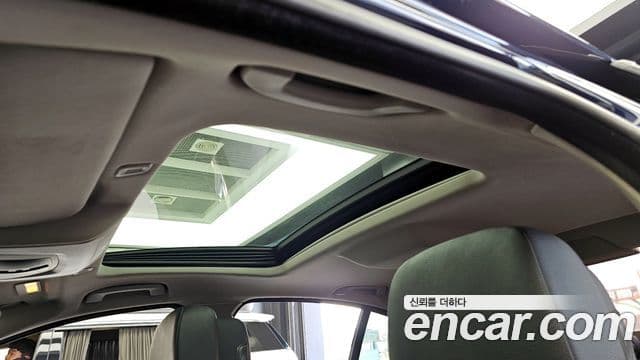 BMW 5시리즈 (F10), 2011 18