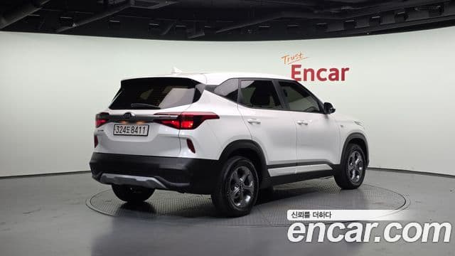 Kia Seltos Trendy, 2021 2