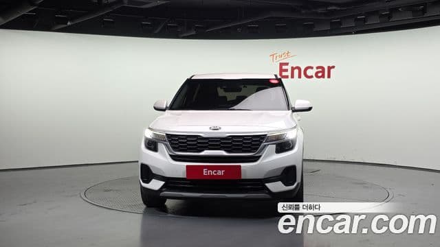 Kia Seltos Trendy, 2021 3