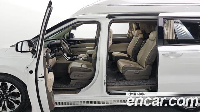 Kia Carnival 4세대 Signature, 2021 10
