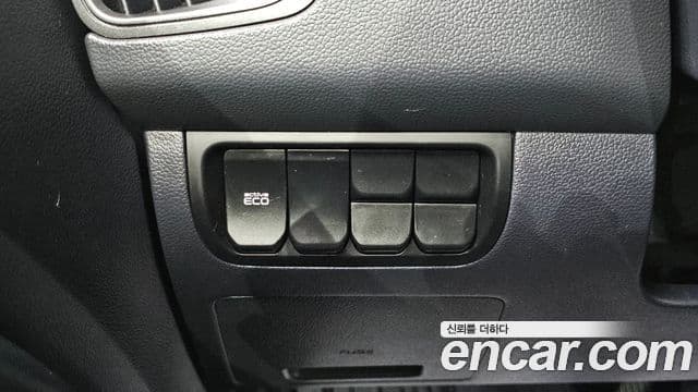 Kia All New Pride Luxury, 2013 15