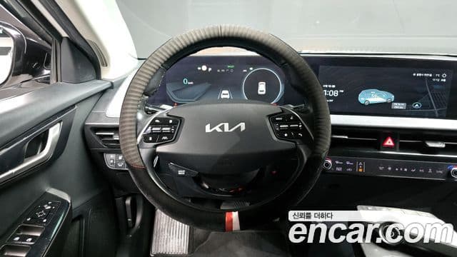 Kia EV6 Air, 2022 13
