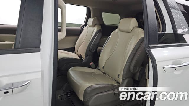 Kia Carnival 4세대 Prestige, 2021 12