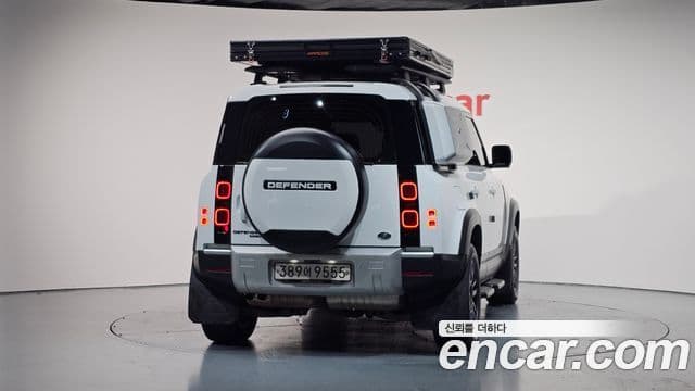 Land Rover Defender (L663) 110 D240 Launch Edition, 2020 4