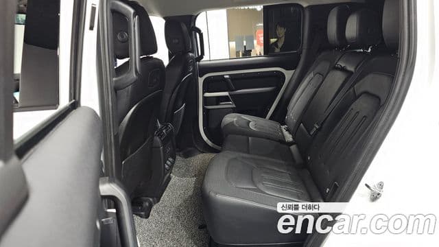 Land Rover Defender (L663) 110 D240 Launch Edition, 2020 12