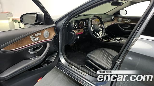 Mercedes-Benz E-класс W213 Exclusive, 2019 10