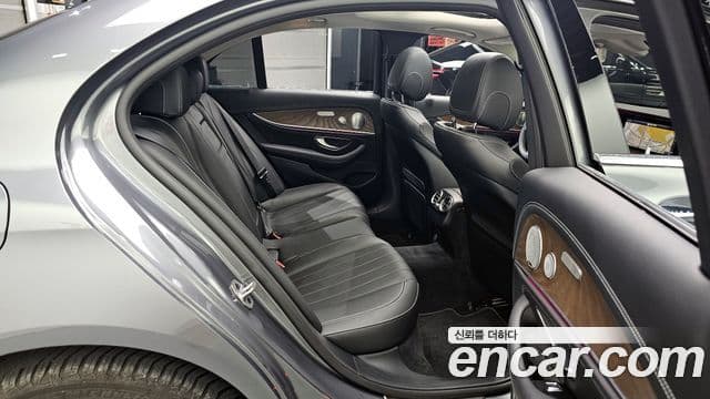 Mercedes-Benz E-класс W213 Exclusive, 2019 12