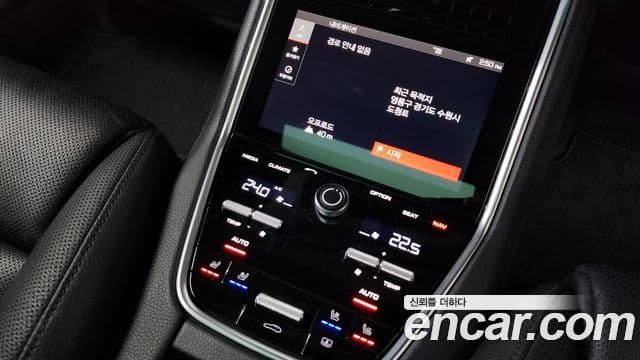 Porsche Panamera (971), 2019 19