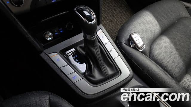 Hyundai Avante AD 1.6 GDI Value Plus, 2017 9