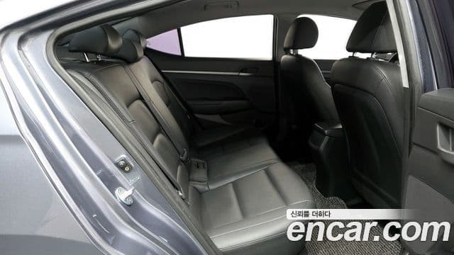 Hyundai Avante AD 1.6 GDI Value Plus, 2017 12