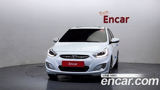 Hyundai Accent(новый кузов / новое поколение) Premium, 2016 3